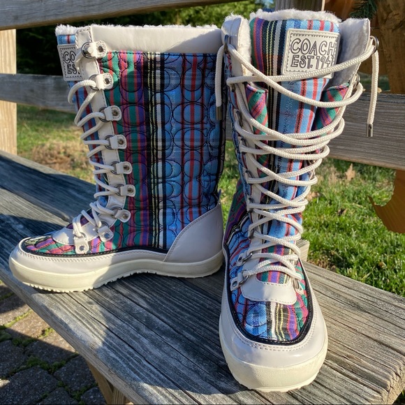 🌟HP 4/19🌟Coach Snow Boots - Picture 1 of 12